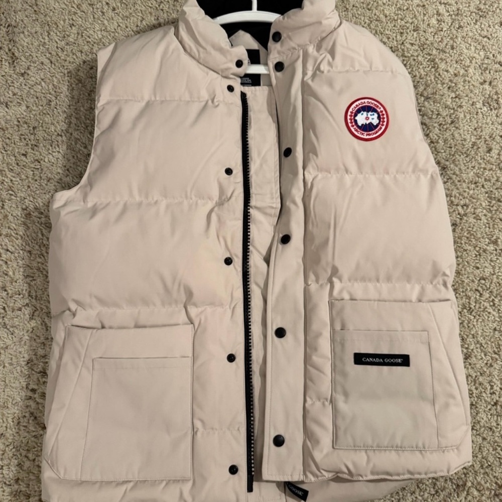 Canada Goose Men's Beige Puffer Vest
